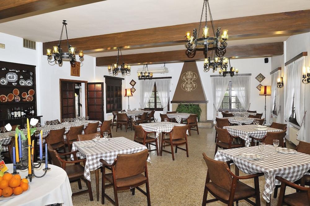 Hotel Bon Lloc Ulldecona Buitenkant foto