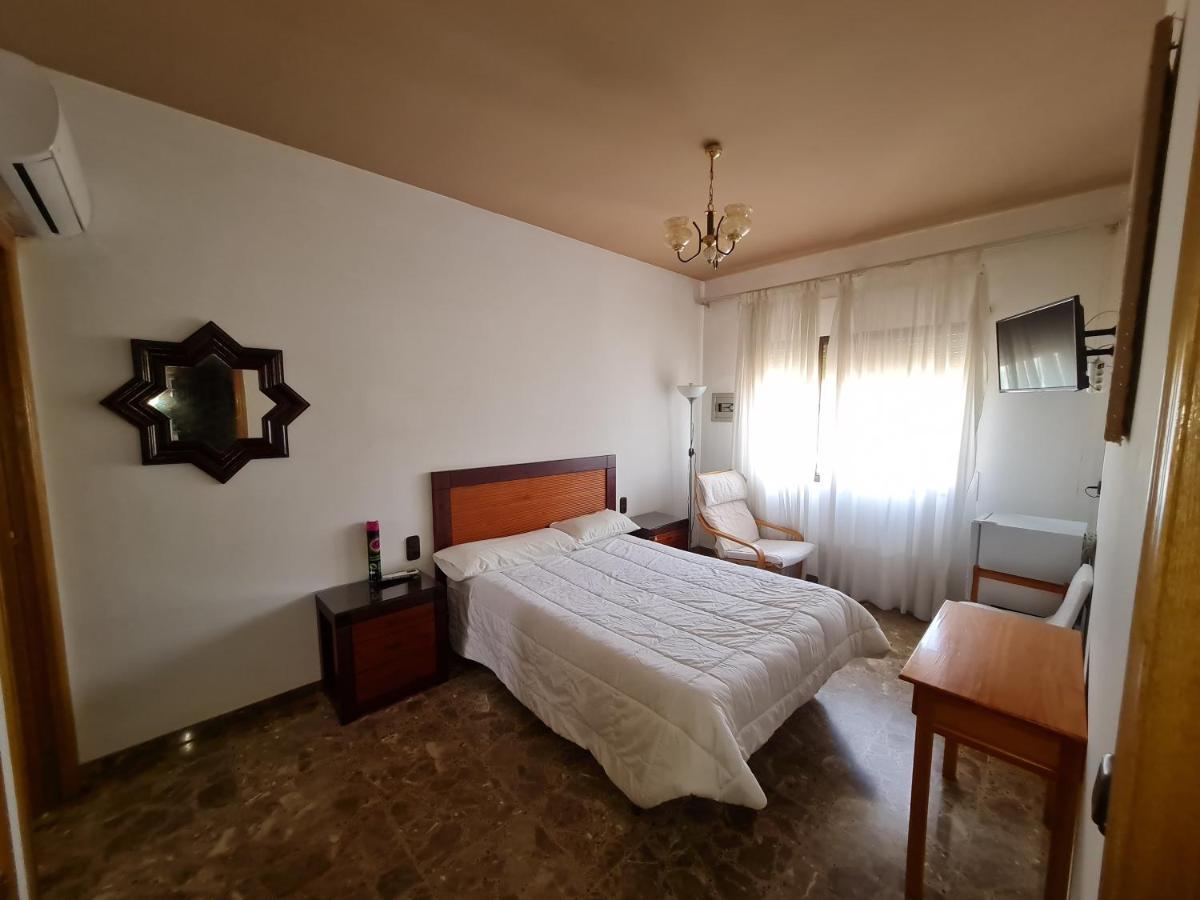 Hotel Bon Lloc Ulldecona Buitenkant foto