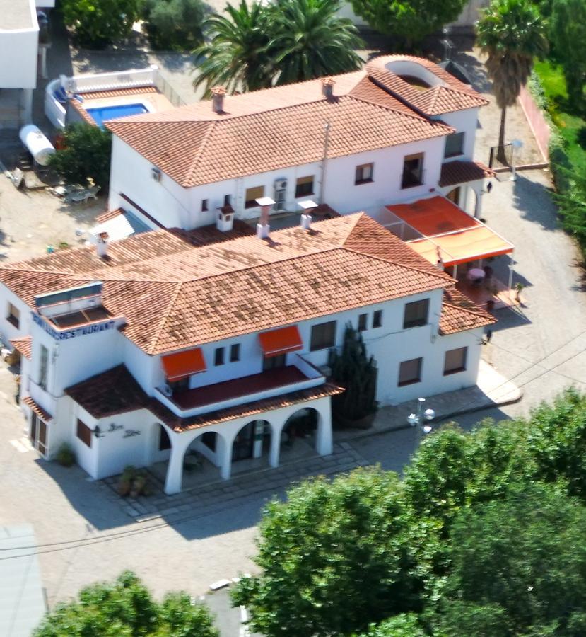 Hotel Bon Lloc Ulldecona Buitenkant foto